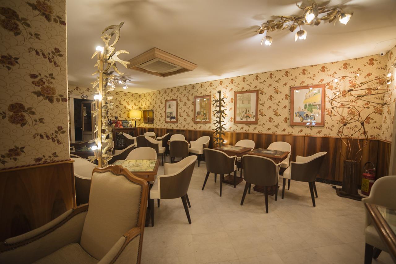 Bed and Breakfast Le Stanze Di Piazza Dei Martiri Neapol Zewnętrze zdjęcie