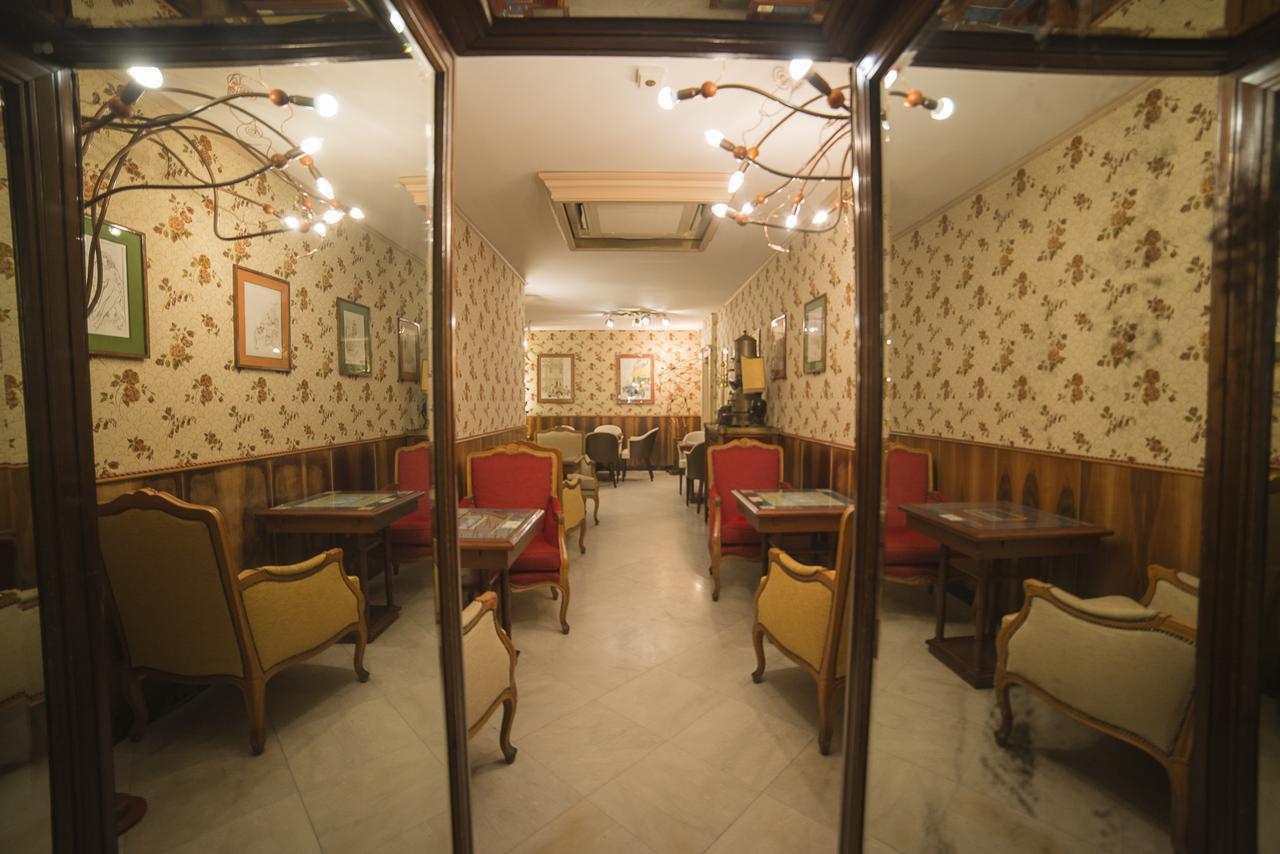 Bed and Breakfast Le Stanze Di Piazza Dei Martiri Neapol Zewnętrze zdjęcie