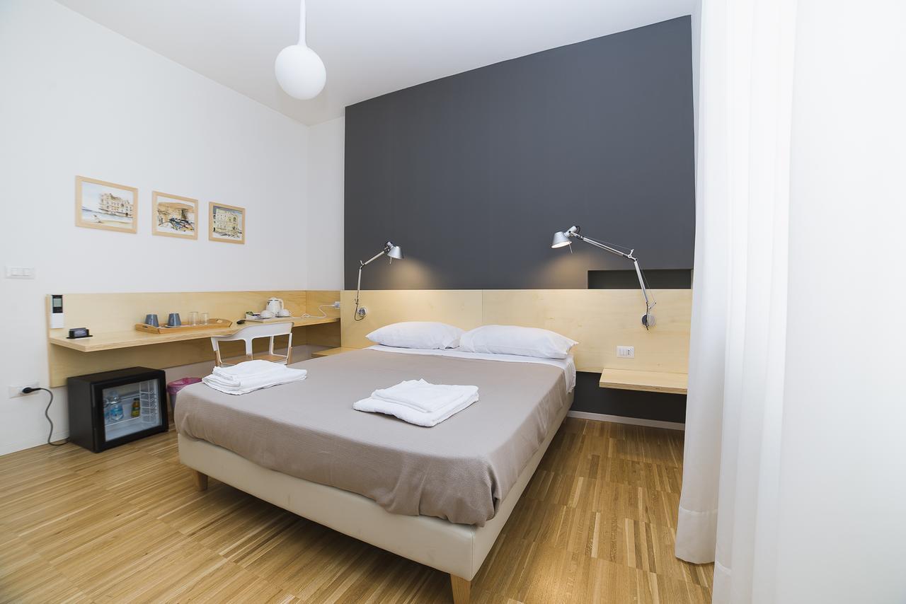 Bed and Breakfast Le Stanze Di Piazza Dei Martiri Neapol Zewnętrze zdjęcie